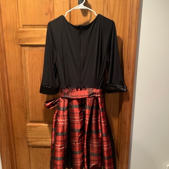 Leslie Fay Plaid Print Holiday Dress - Picture 3 of 6